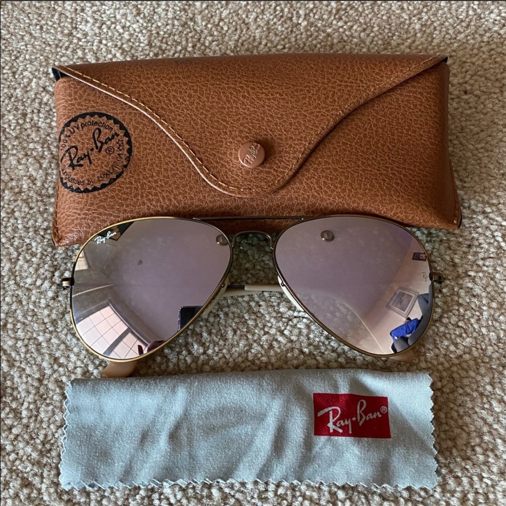 RayBan Classic Aviators